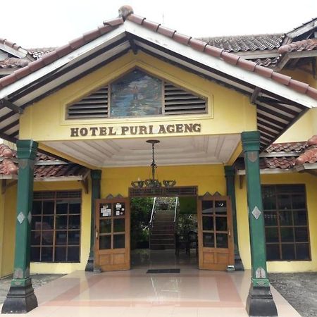Hotel Puri Ageng Jogyakarta Zewnętrze zdjęcie