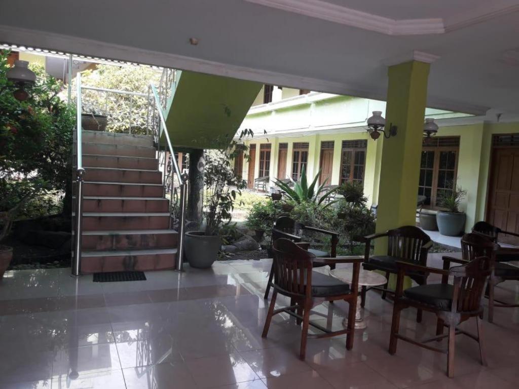 Hotel Puri Ageng Jogyakarta Zewnętrze zdjęcie